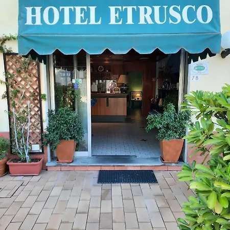 Hotel Etrusco *