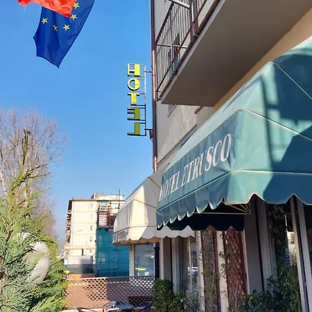Etrusco Hotel *