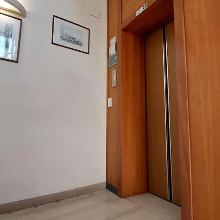 Hotel Etrusco *